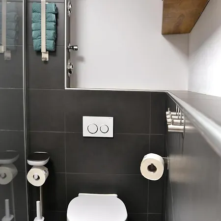 Design Trifft Altstadt - Wohnen Mitten In Appartamento