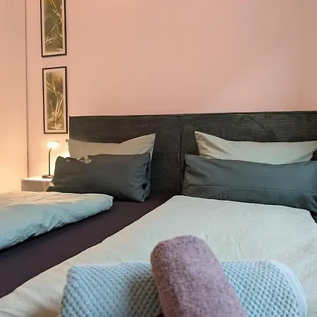 Design Trifft Altstadt - Wohnen Mitten In Appartamento