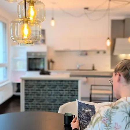 Design Trifft Altstadt - Wohnen Mitten In Appartamento
